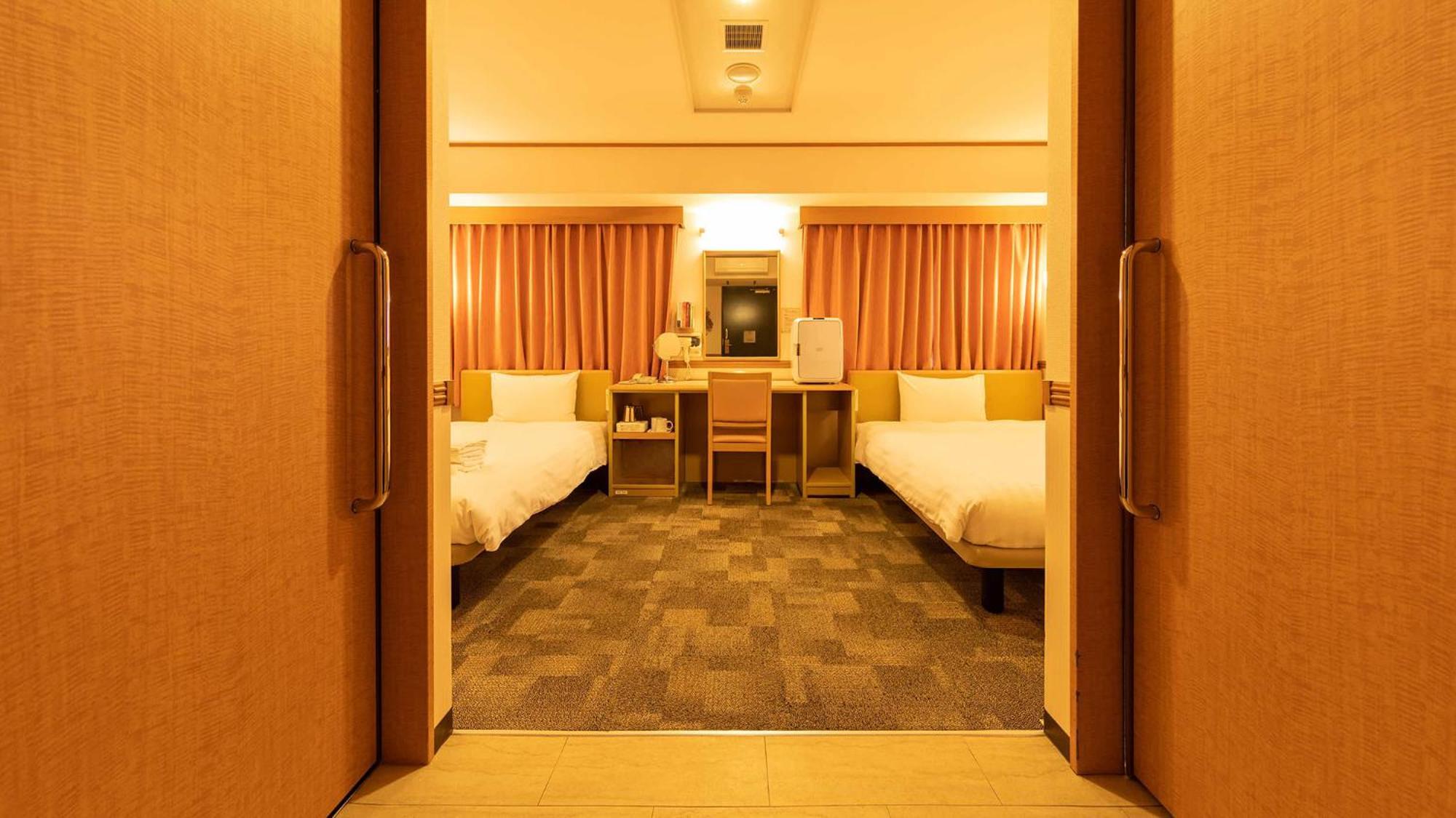 Toyoko Inn Chiba Minato Ekimae Szoba fotó